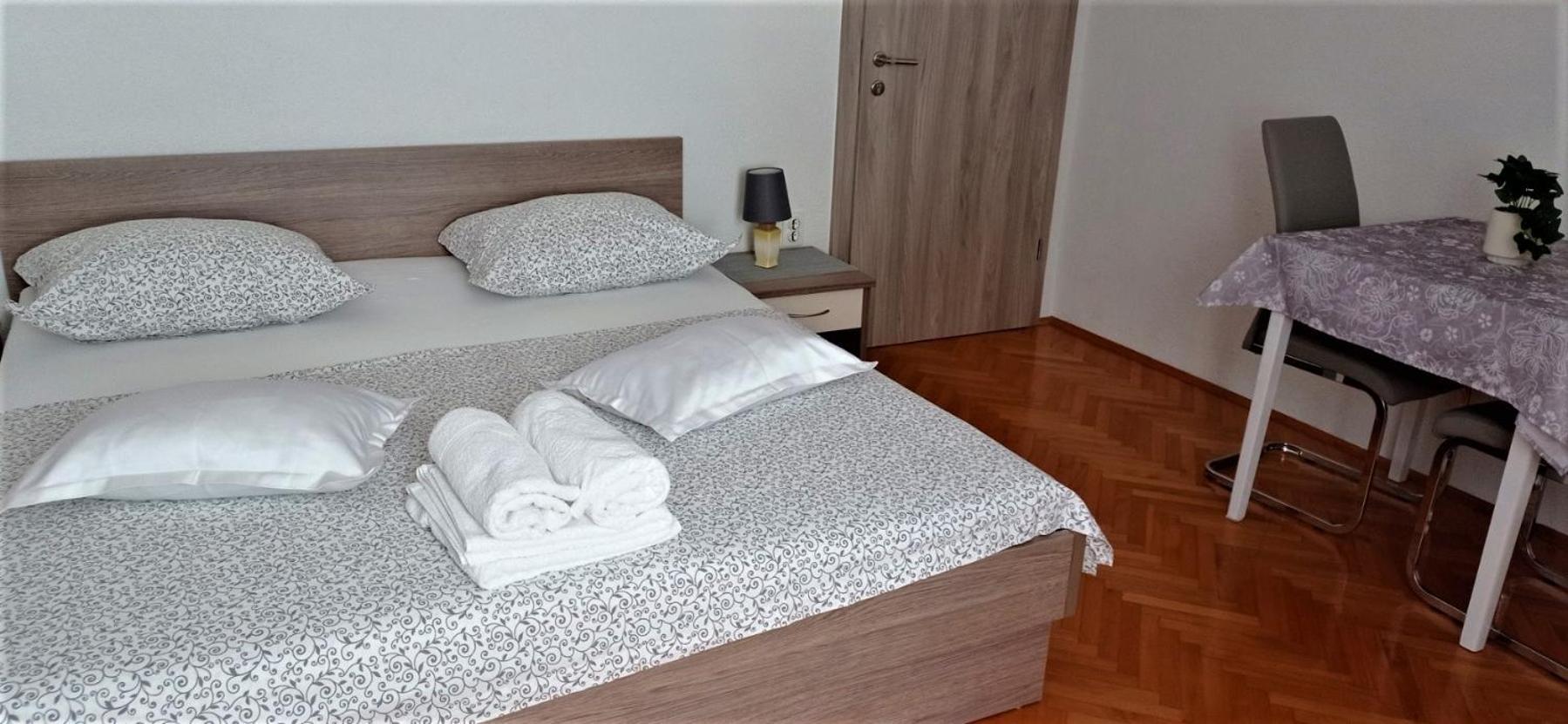 Apartmani Marta Tučepi Εξωτερικό φωτογραφία