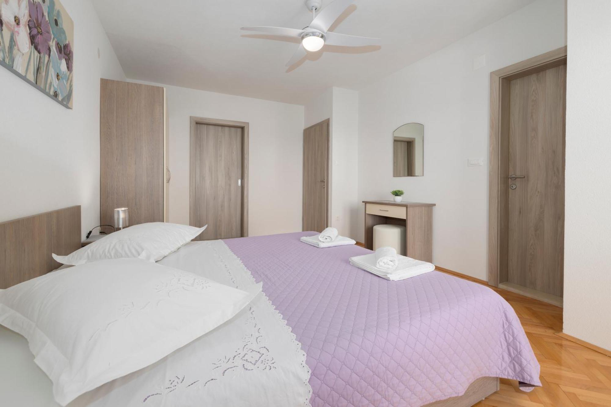Apartmani Marta Tučepi Εξωτερικό φωτογραφία