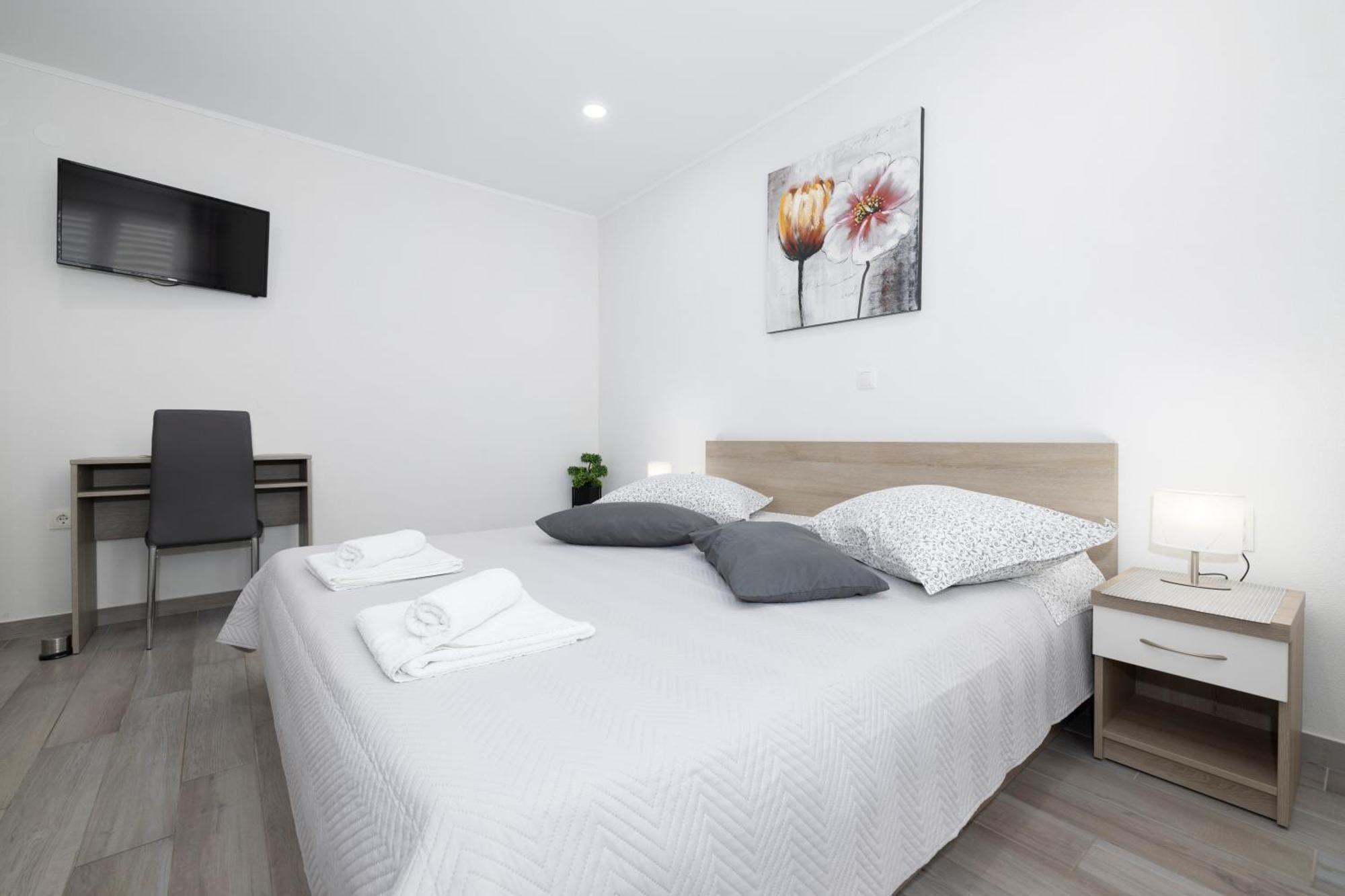 Apartmani Marta Tučepi Εξωτερικό φωτογραφία