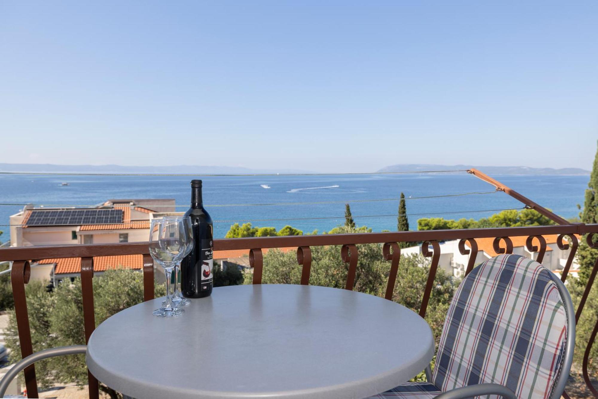 Apartmani Marta Tučepi Εξωτερικό φωτογραφία