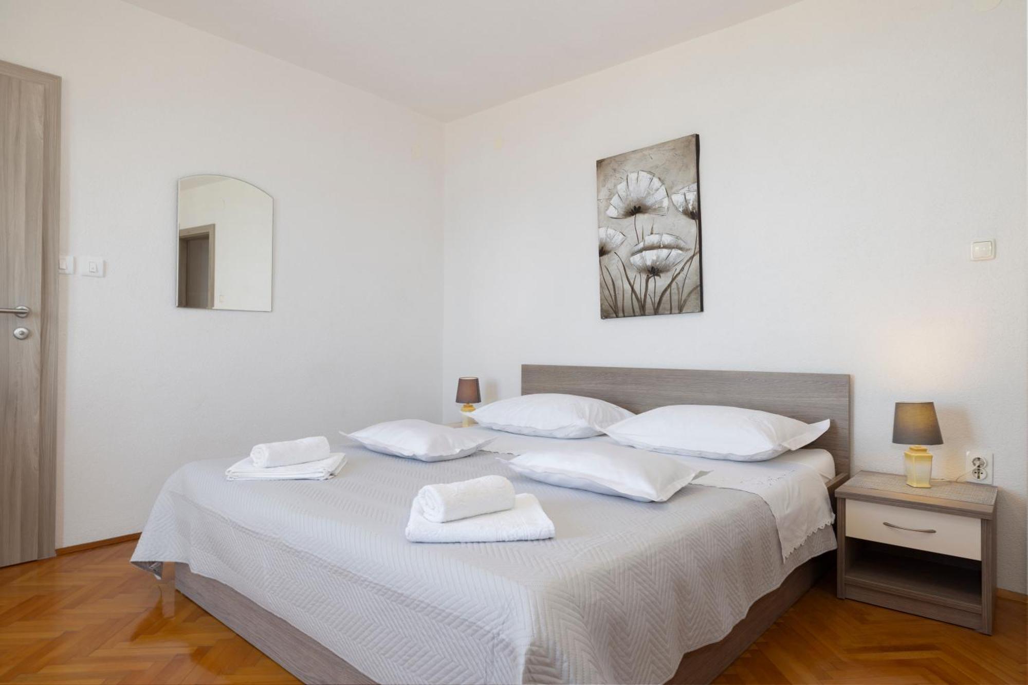 Apartmani Marta Tučepi Εξωτερικό φωτογραφία