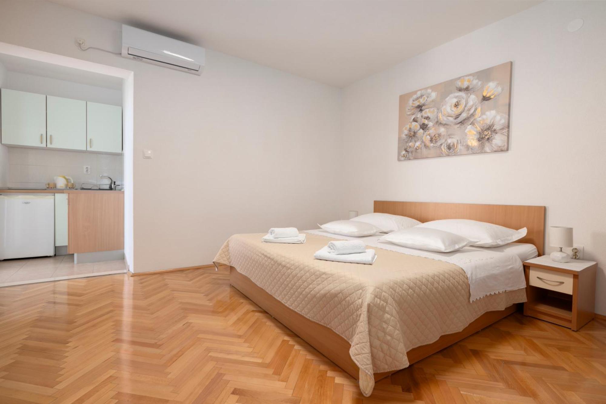 Apartmani Marta Tučepi Εξωτερικό φωτογραφία