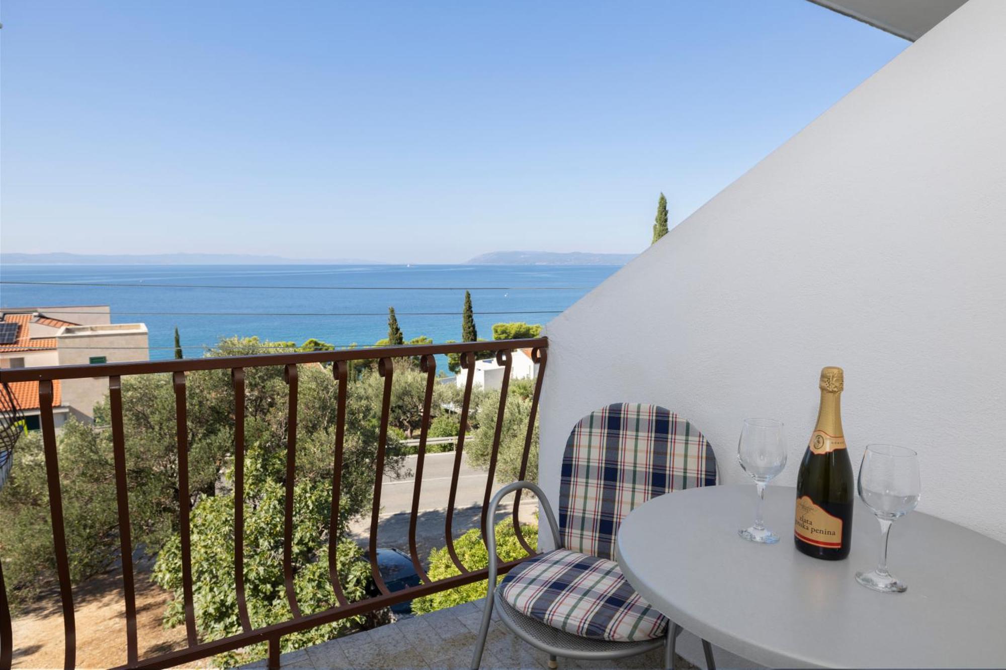 Apartmani Marta Tučepi Εξωτερικό φωτογραφία