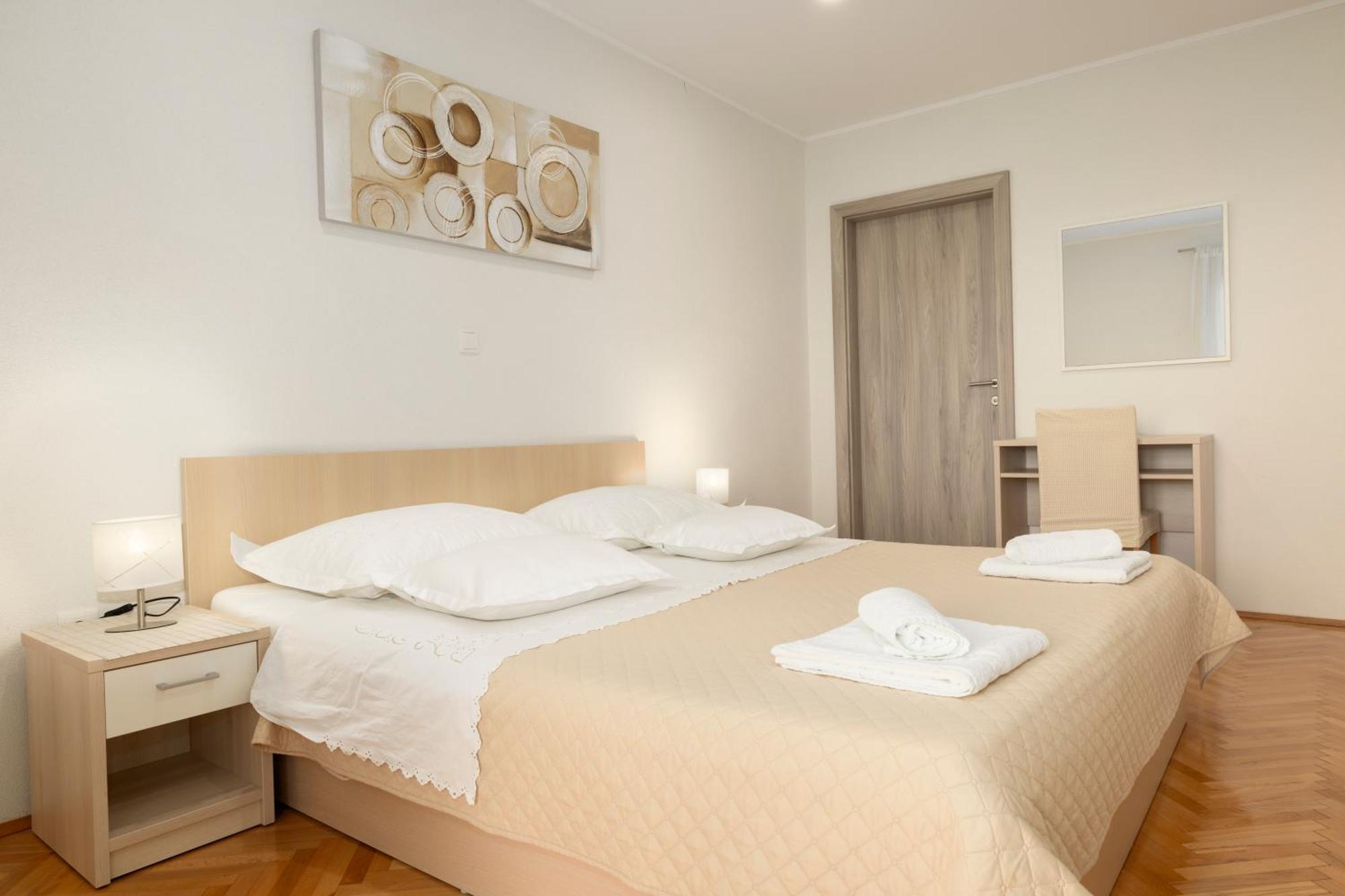 Apartmani Marta Tučepi Εξωτερικό φωτογραφία