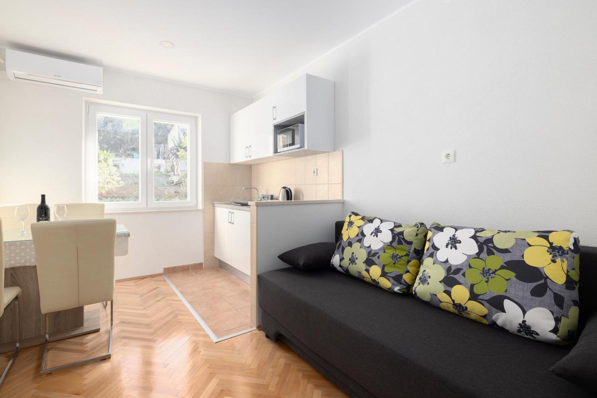 Apartmani Marta Tučepi Εξωτερικό φωτογραφία